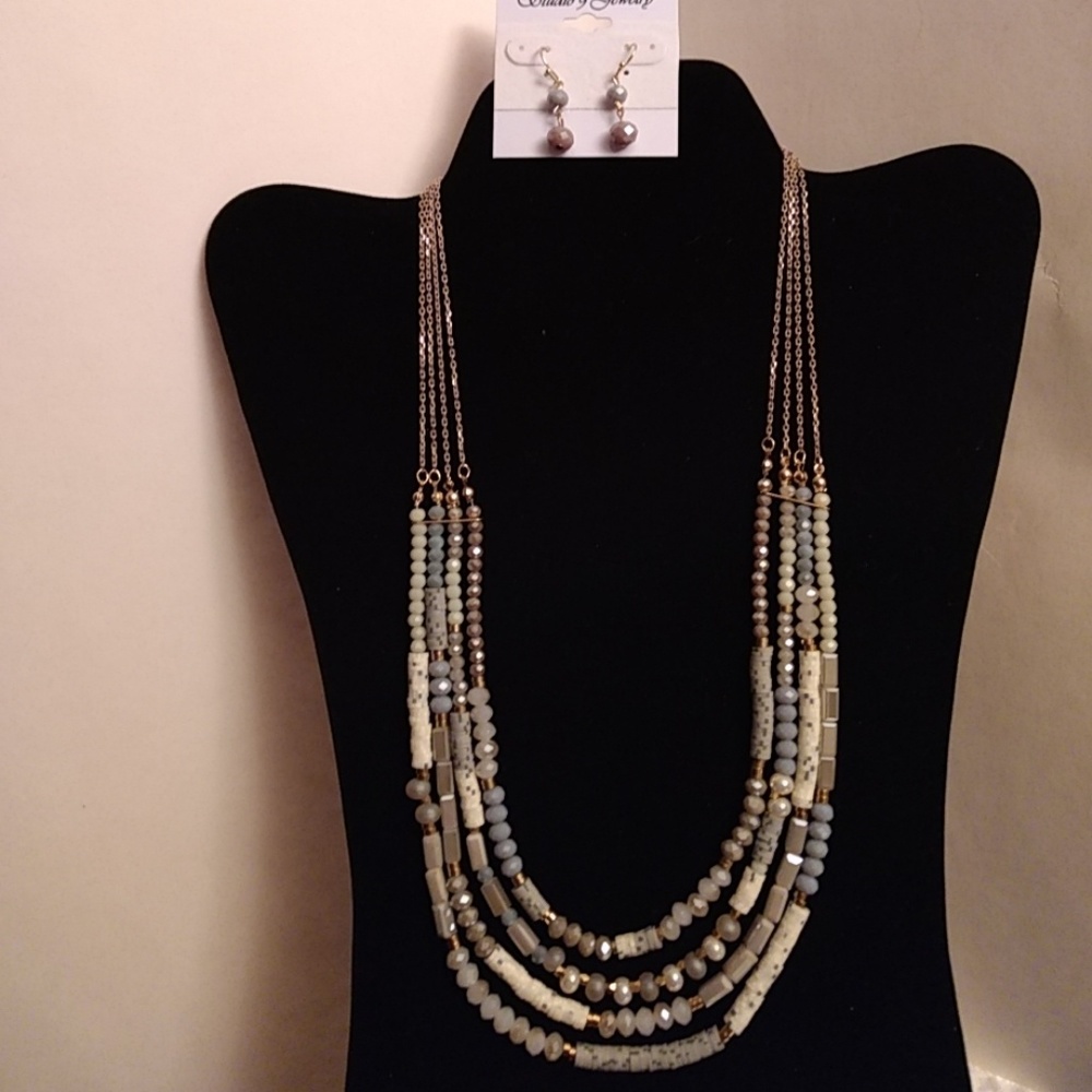 4 Strand Quartz Necklace and Earring Set - Picture 2 of 2